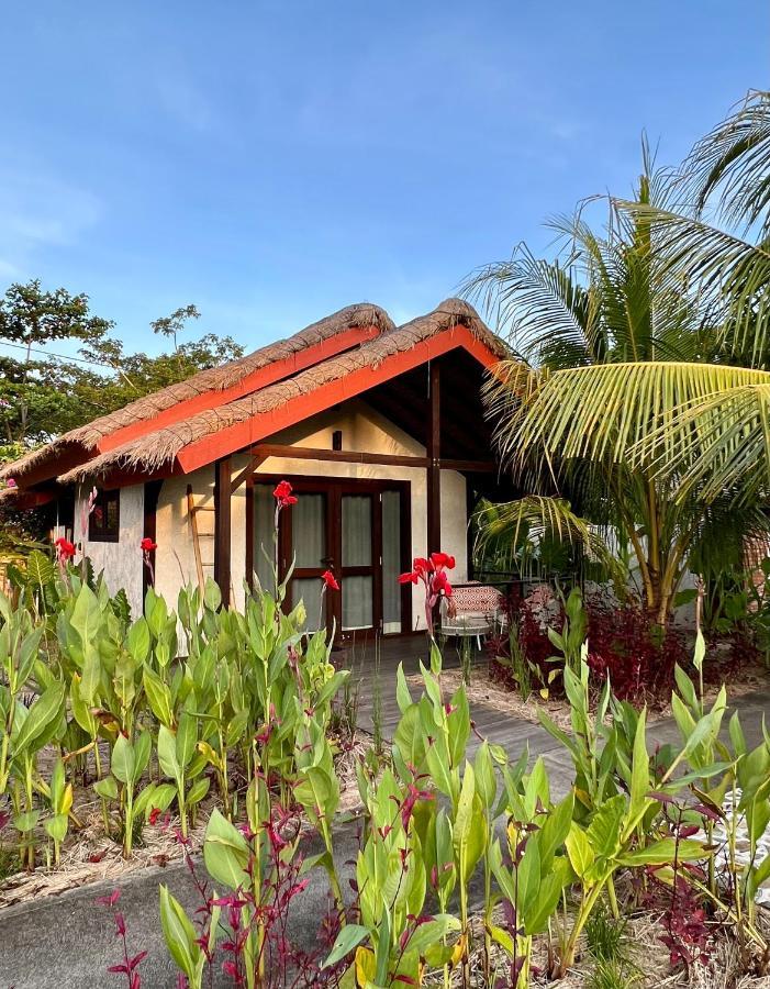 Burudika Bungalows Selong Belanak Kültér fotó
